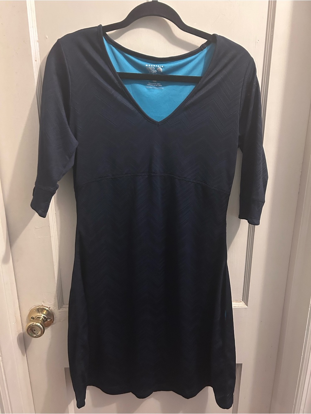Mountain Hardwear Navy Midi Dress with Bright Blue Lining Medium